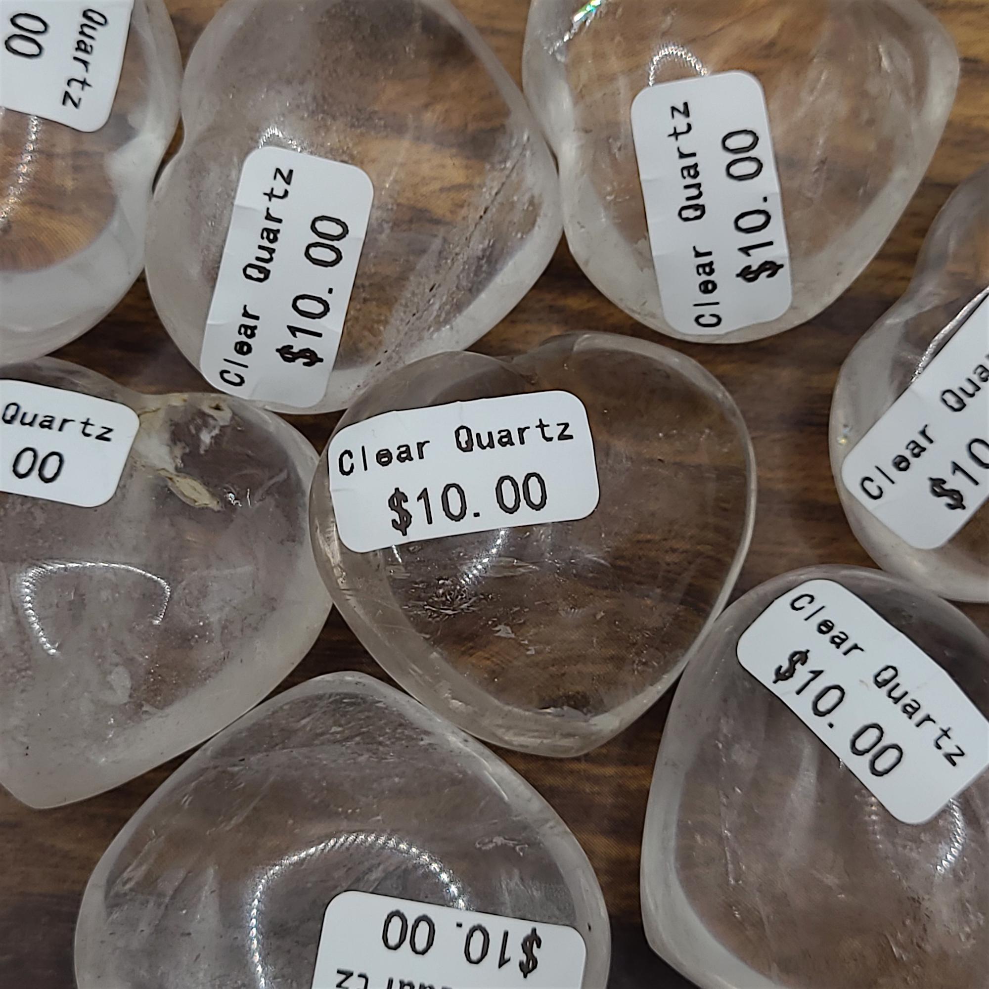 Clear Quartz Heart: Polished Crystal for Energy & Clarity