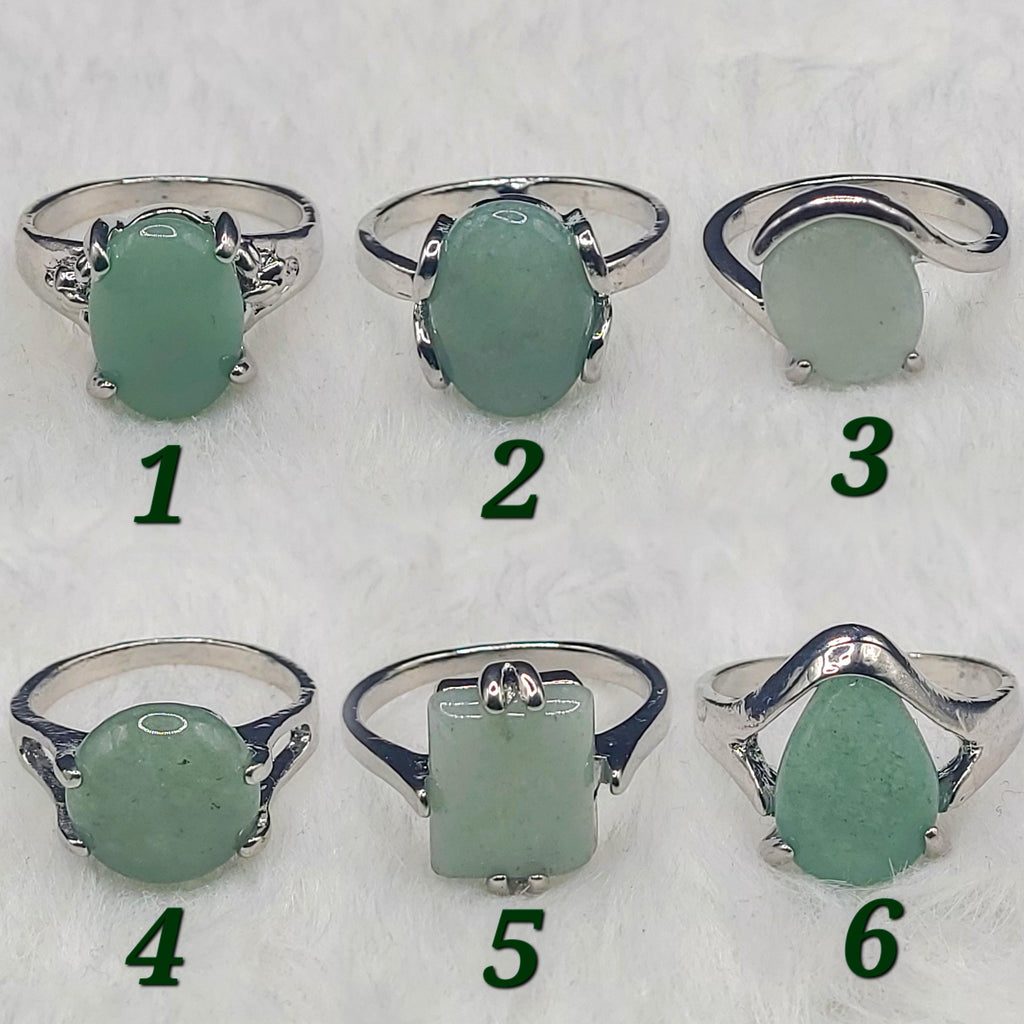 Crystal Ring • Size 8