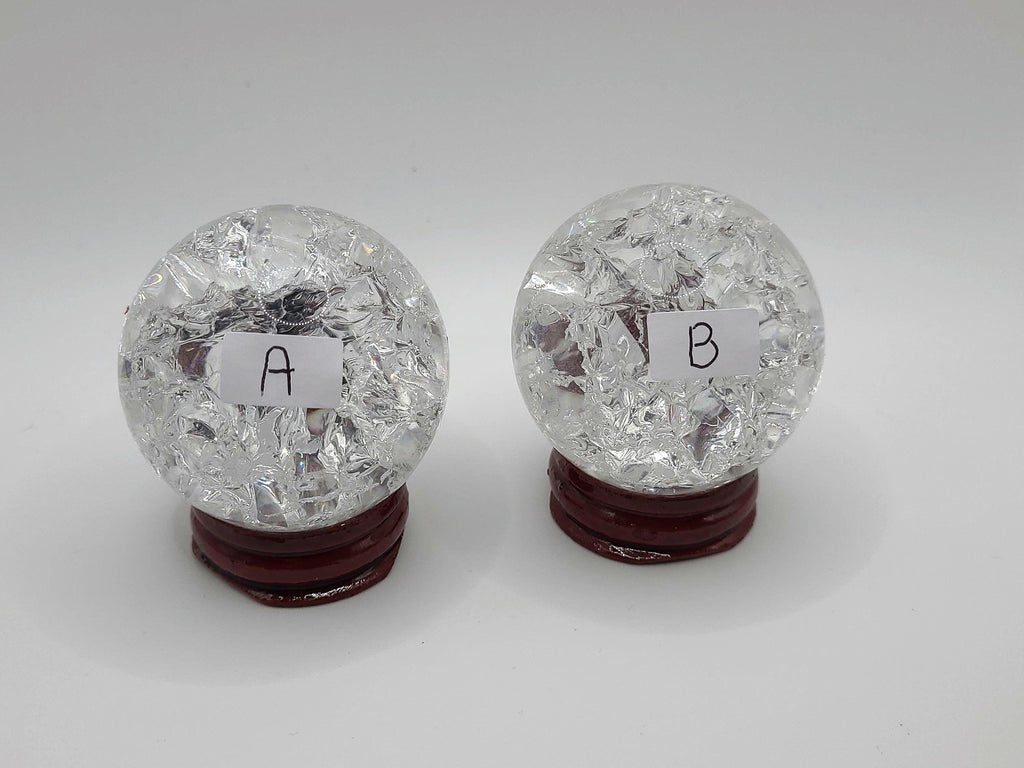 Crackle Quartz Sphere (stand incl.)