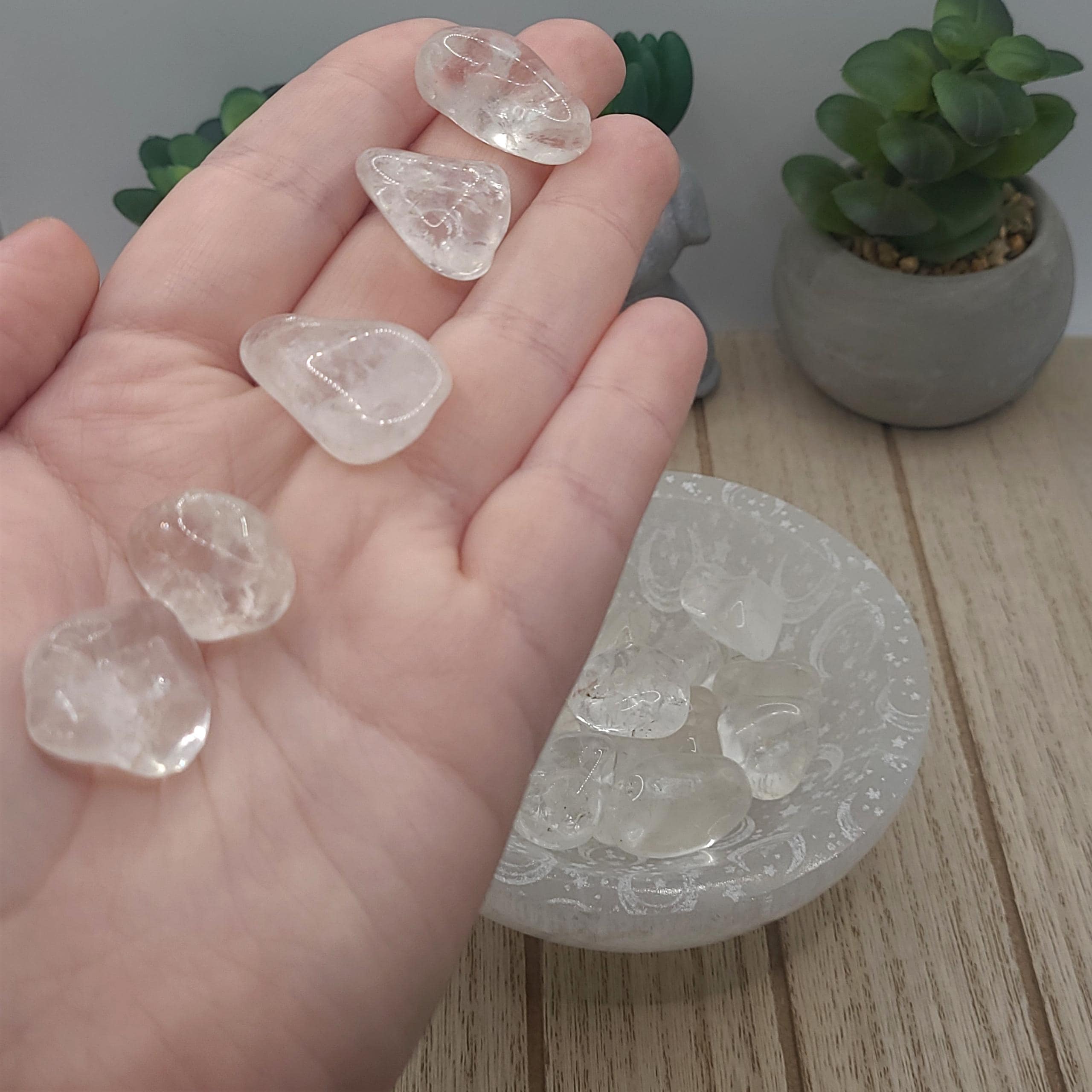 Clear Quartz Tumbled Stones | Energy Amplifying and Healing Crystal | Meditation Stone