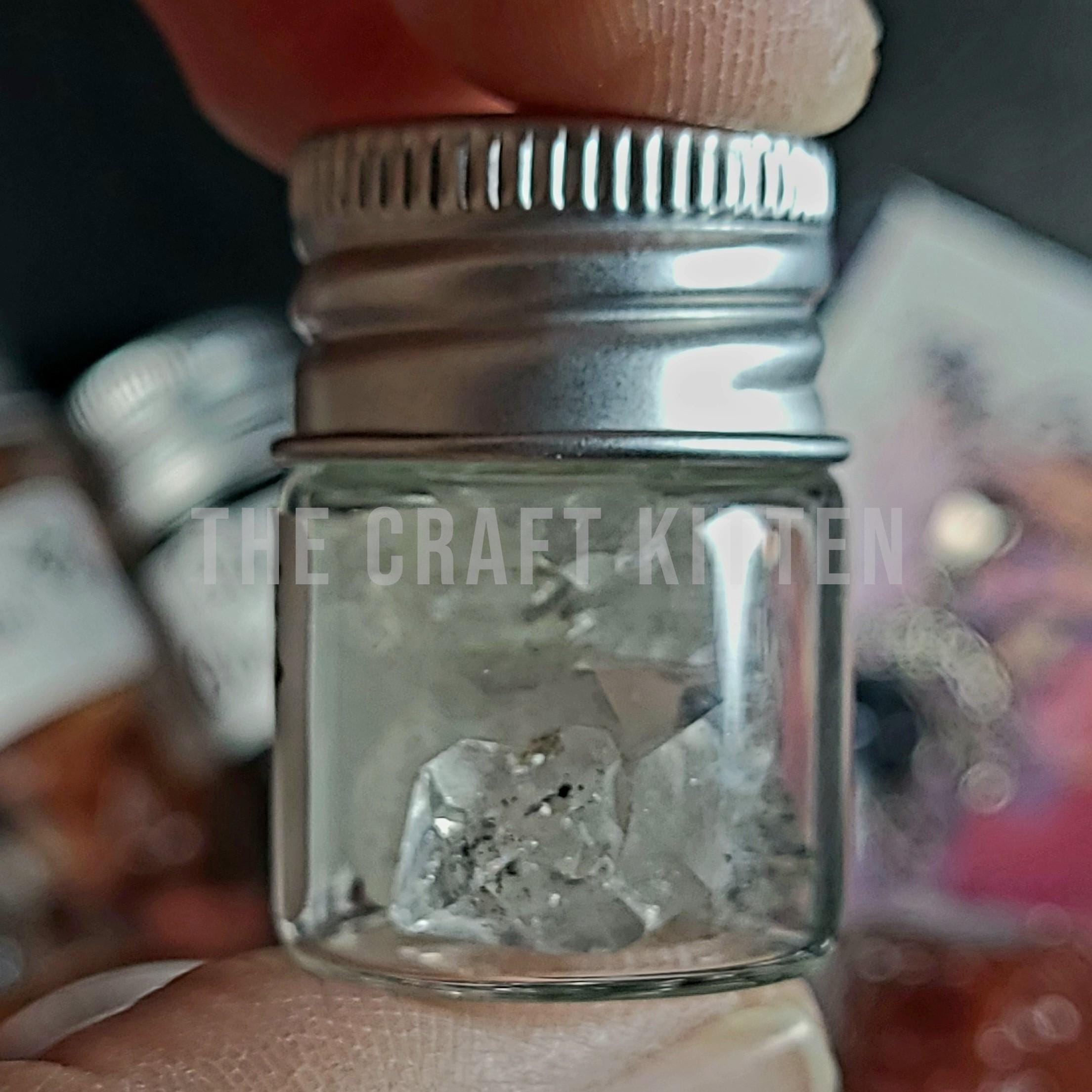 Confettis de sorcière en cristal : Chaudron, Citrouille ou Sac mystère. Cristaux et bijoux mystères.