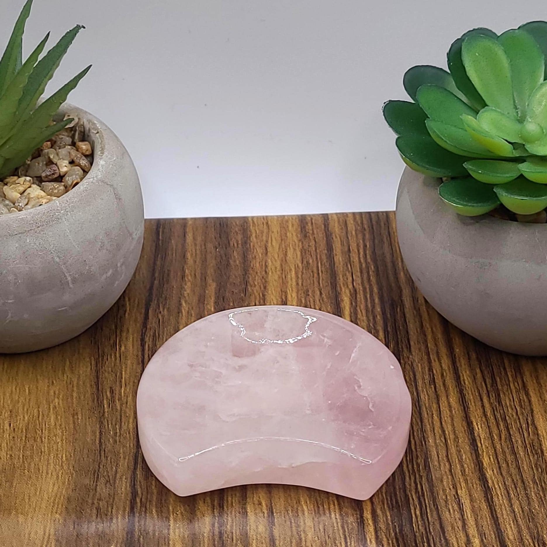 Rose Quartz Crescent Moon Bowl, Love Crystal Dish, Healing Pink Trinket Holder, Small Offering